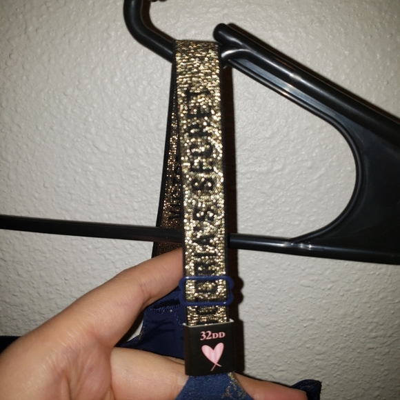 NWT Victoria's Secret Bra - Picture 10 of 11
